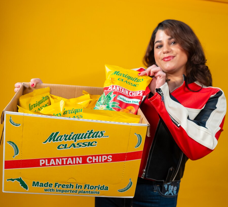 Mariquitas lifestyle image featuring Caribbean Zest flavor